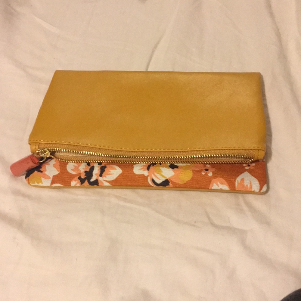 Rachel Pally “Zahara” Clutch